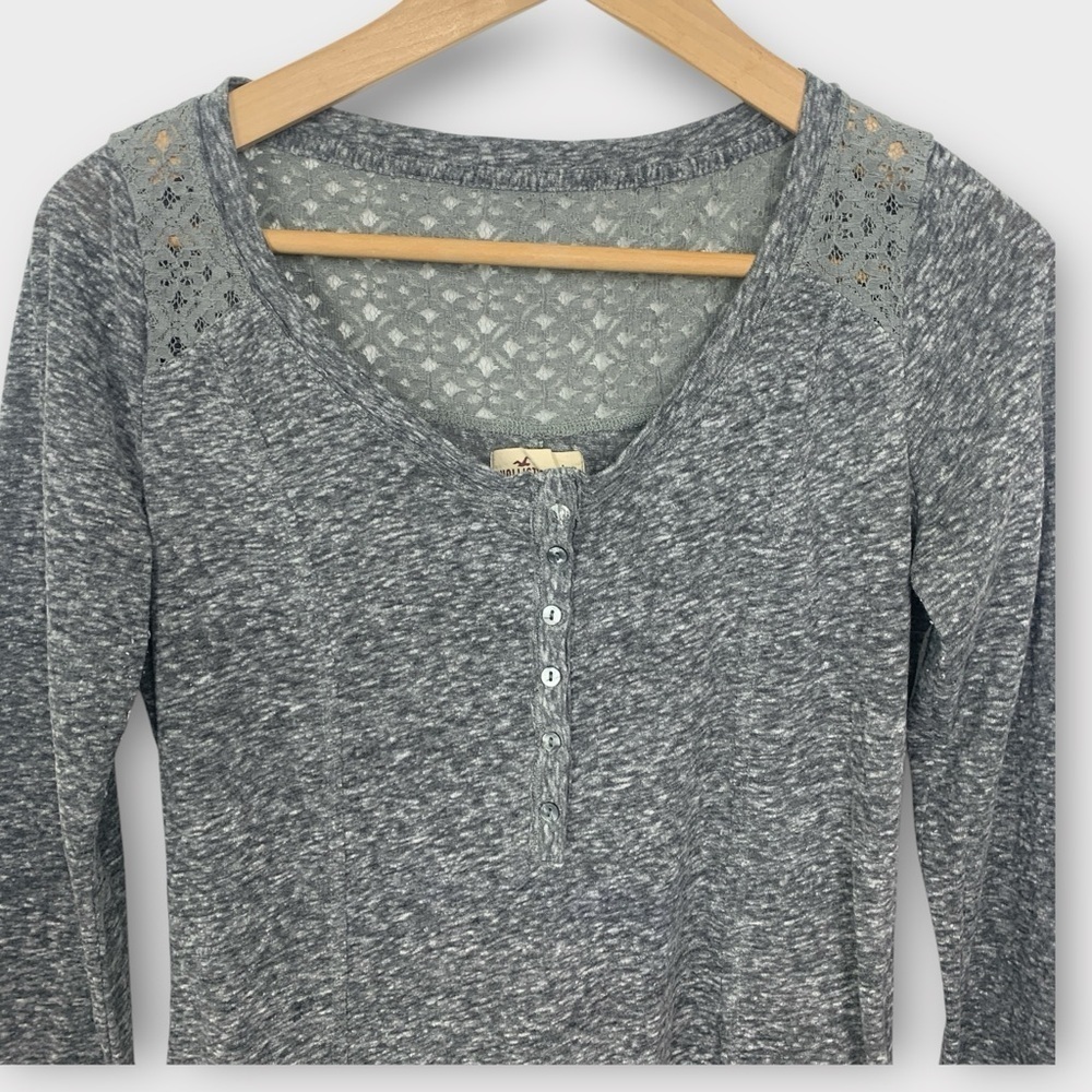 Hollister Y2K Long Sleeve Henley Top - Picture 3 of 11
